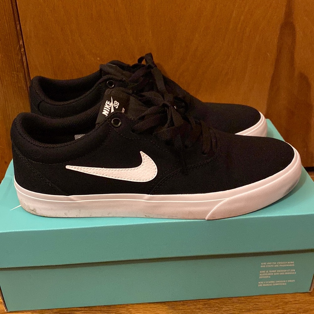 Nike sb charge size 9 (chron 2, dunk)